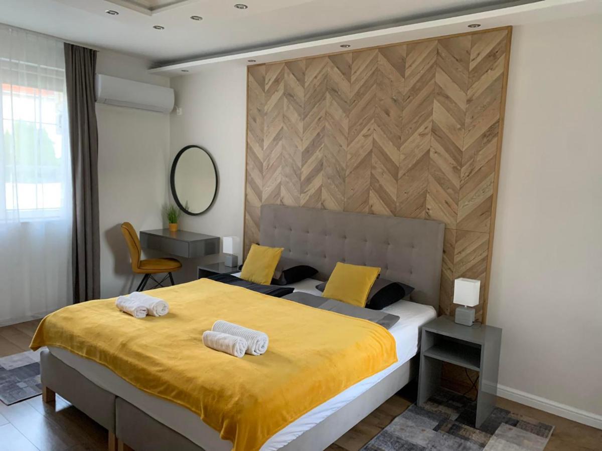 Helena Studio Apartman Шиофок Экстерьер фото